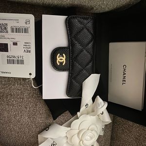 Never used Chanel snap cardholder